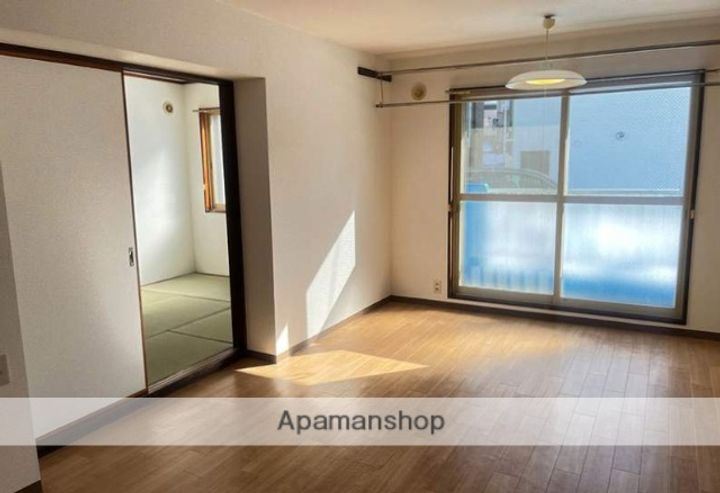 グレイス澄川の居間