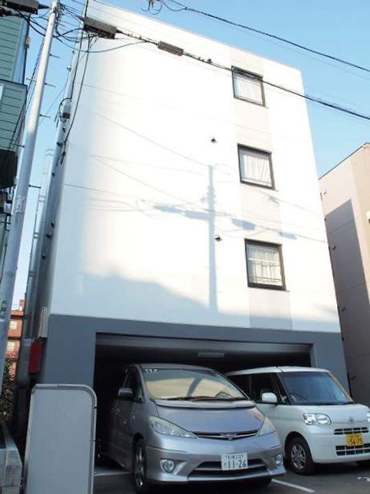 シェリエ平岸の外観