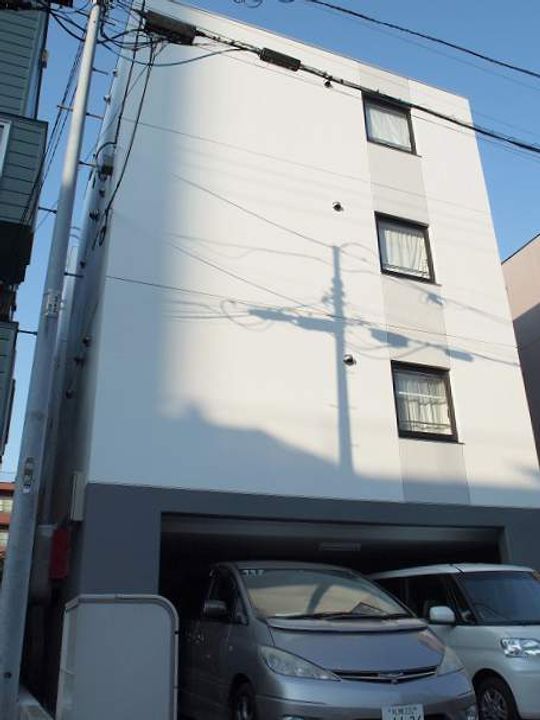 シェリエ平岸の外観