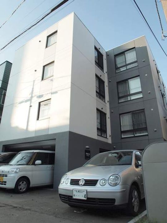 シェリエ平岸の外観