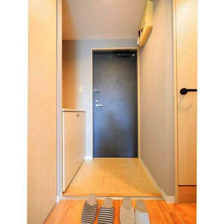 奥野マンションの玄関