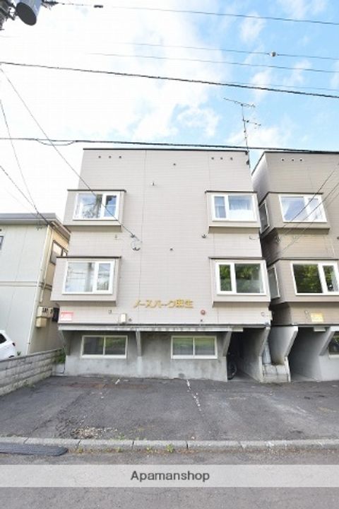 ノースパーク麻生204の外観