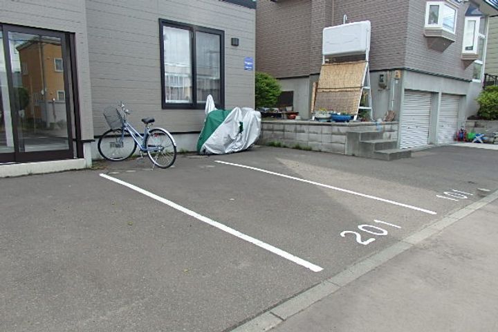 オーストンBのその他画像