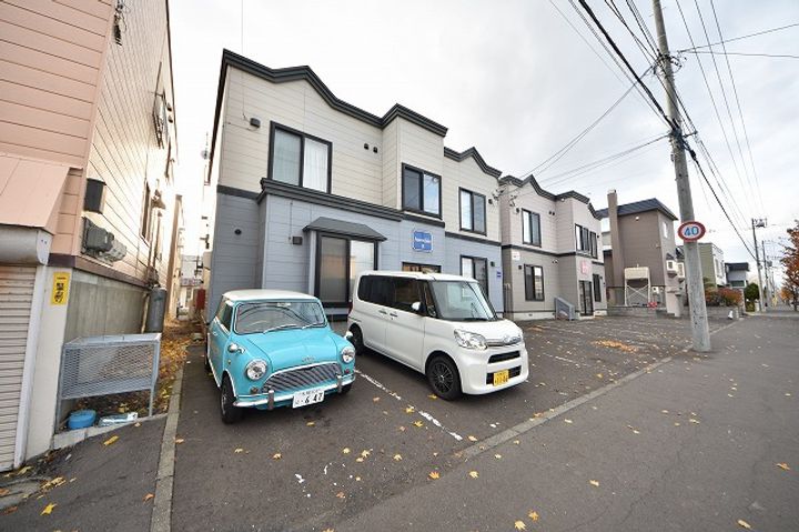 オーストンBの外観