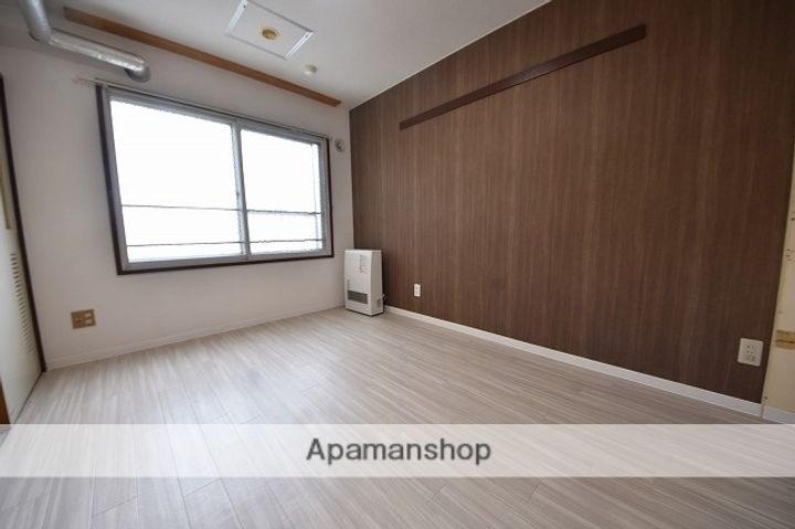 北海道札幌市東区北三十六条東17丁目の賃貸マンションの内装