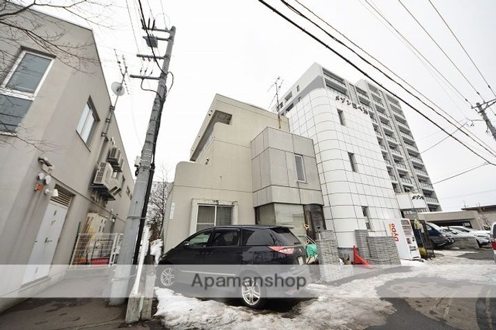 北海道札幌市東区北三十六条東17丁目の賃貸マンションの外観