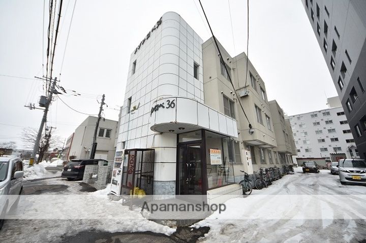 北海道札幌市東区北三十六条東17丁目の賃貸マンションの外観