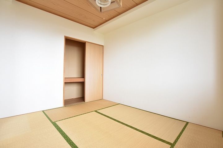 コーポ旭豊の内装