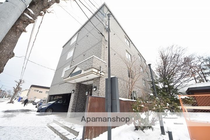北海道札幌市北区北二十一条西8丁目の賃貸マンションの外観