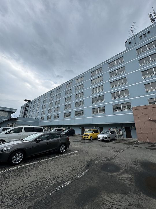 コスモロイヤル東苗穂A棟304の外観