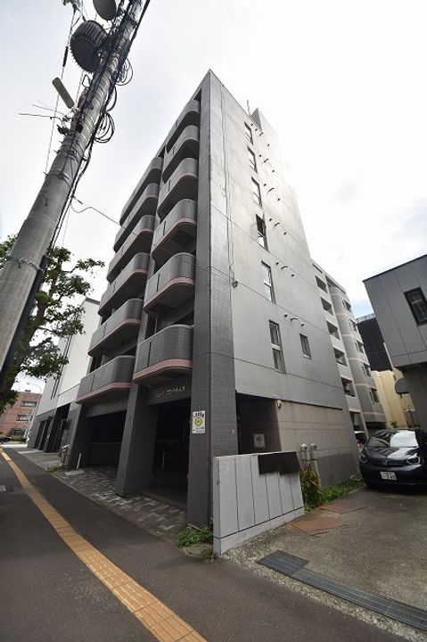 ヒューマンプラザ北大前508の外観