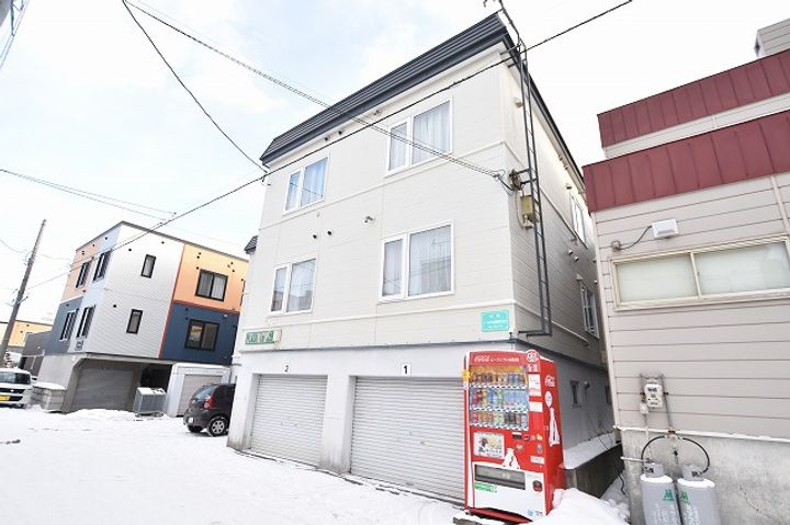 プラザイン396105の外観