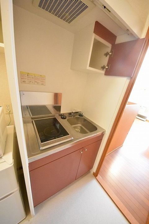 レオパレスオーロラ41のキッチン