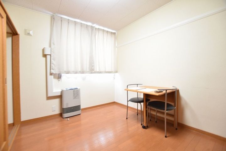 レオパレス石狩フローラ205の内装