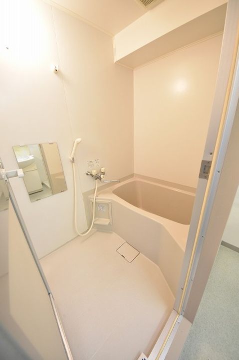 リーブル25の風呂