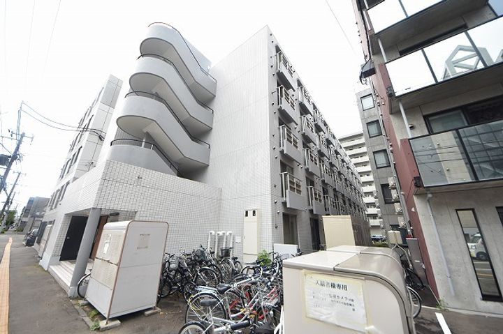 ルナハイツ札幌510の外観