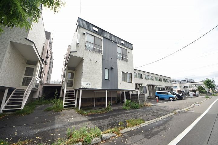 コーポラス19A棟の外観