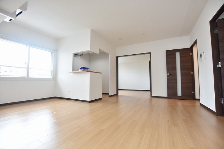 ノルテブリッサ24ロードの居間