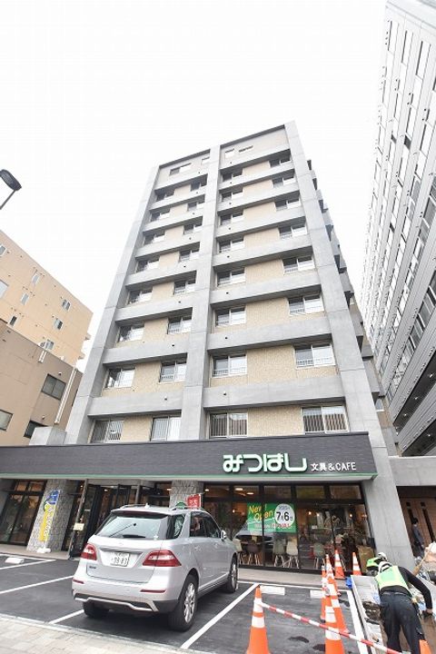 ノルテブリッサ24ロードの外観