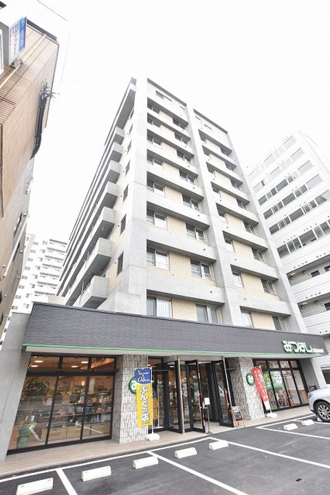 ノルテブリッサ24ロードの外観