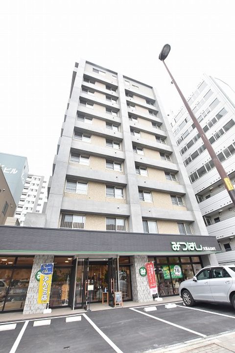 ノルテブリッサ24ロードの外観