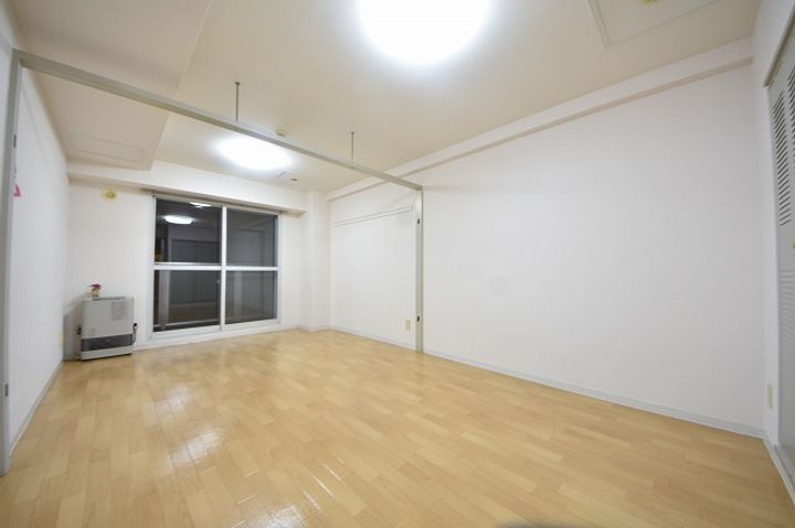 アルカディア3300502の居間