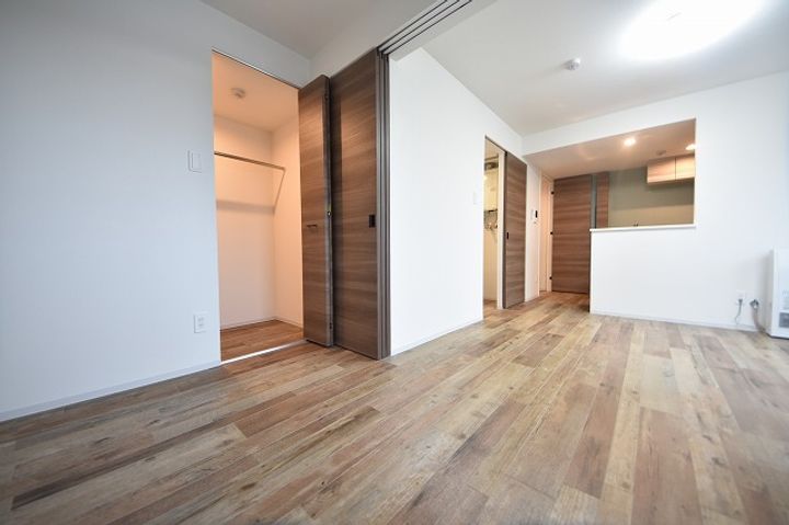 シティノーブル麻生の居間