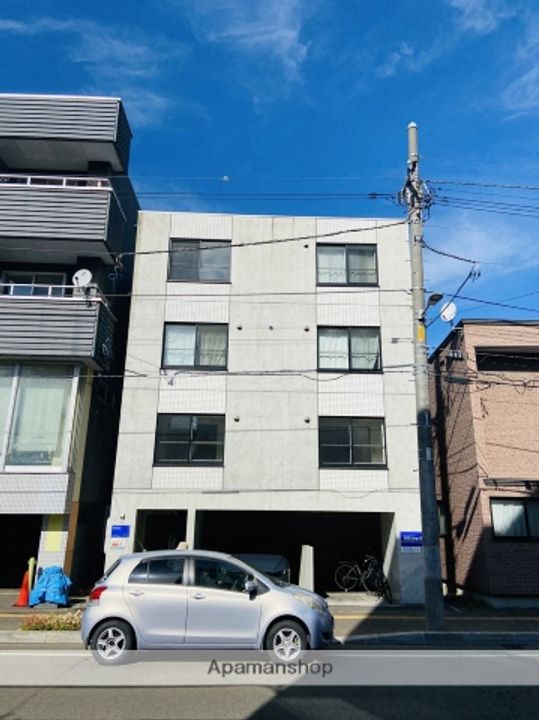 ラプレッツアグルーN12302の外観