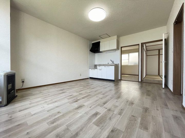 パールハイツ103の居間