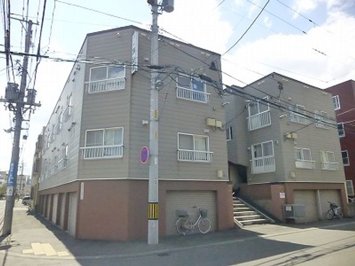コーポヨシダA106の外観