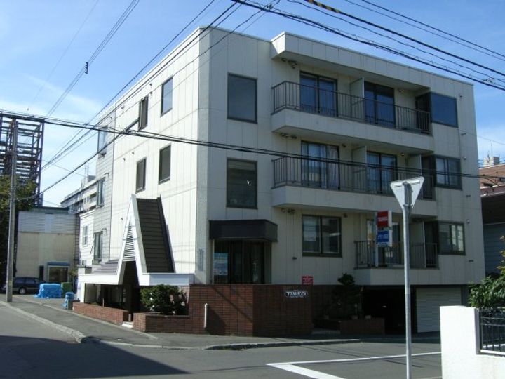タイム15201の外観