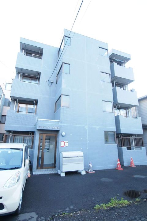グランドール菊水00401の外観