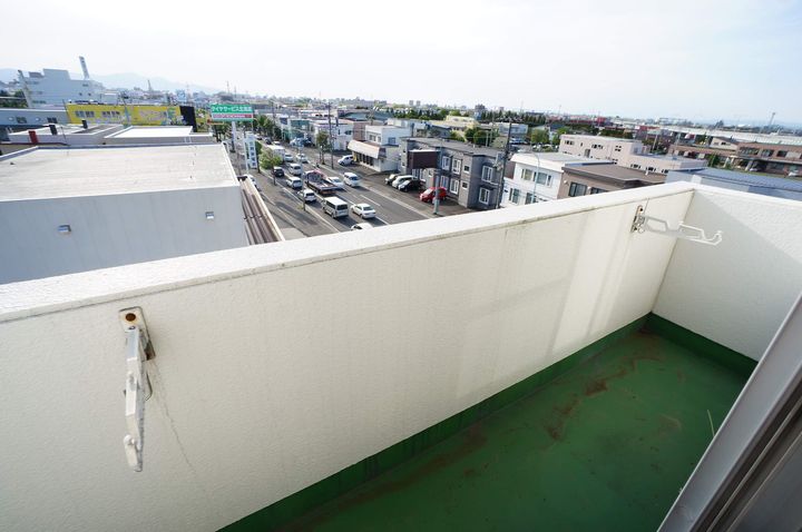 ロードリバー平和通501の内装