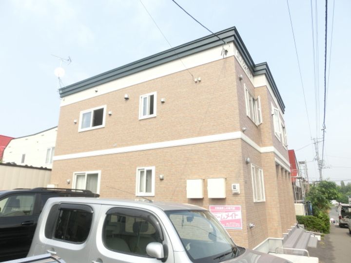 ハウスKMT202の外観