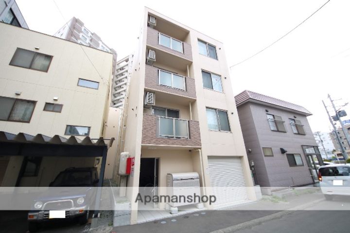 グラン・バディスひばりが丘の外観