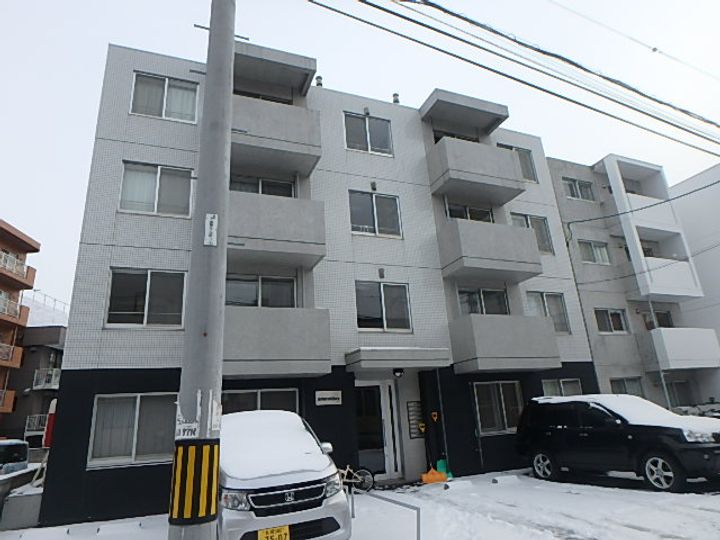 アメニティーズ美園の外観