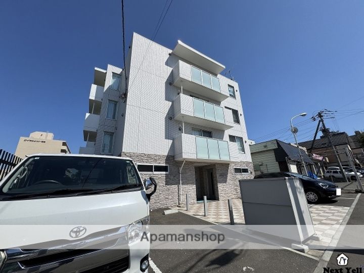 リベルティ西岡の外観
