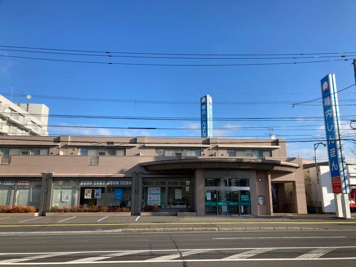 プラダヒル202号室の周辺