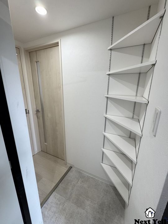 HEIMAT OYACHIの玄関