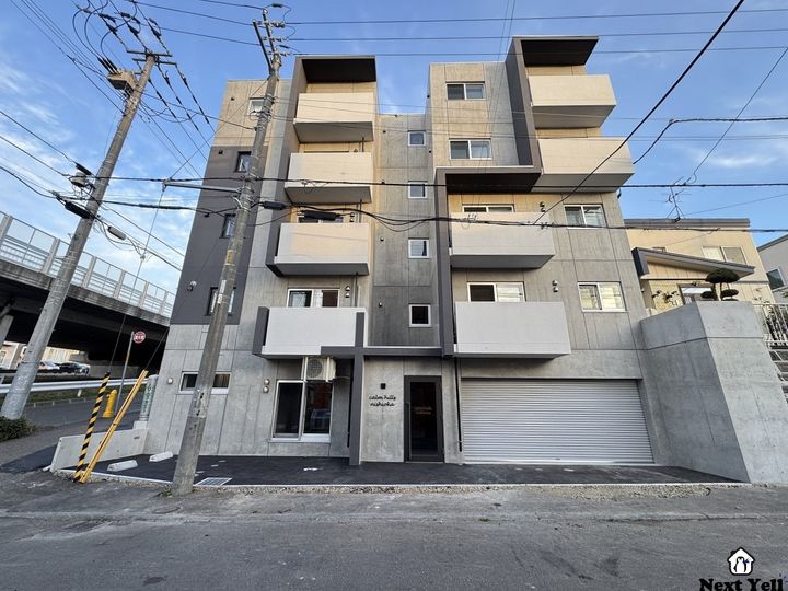 カームヒルズ西岡の外観