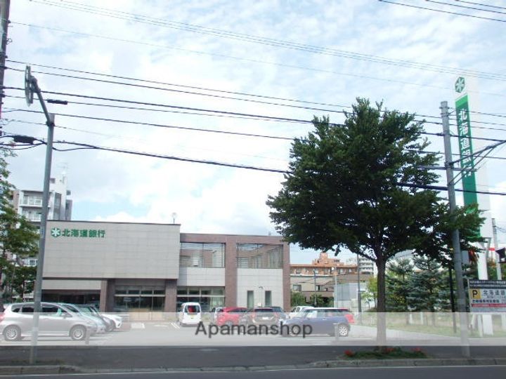 北海道札幌市中央区宮の森三条6丁目の賃貸マンションの周辺