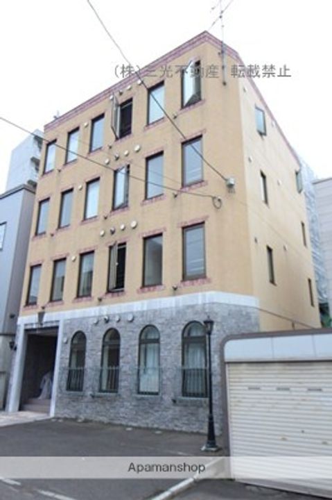 北海道札幌市中央区北一条西20丁目の賃貸マンションの外観