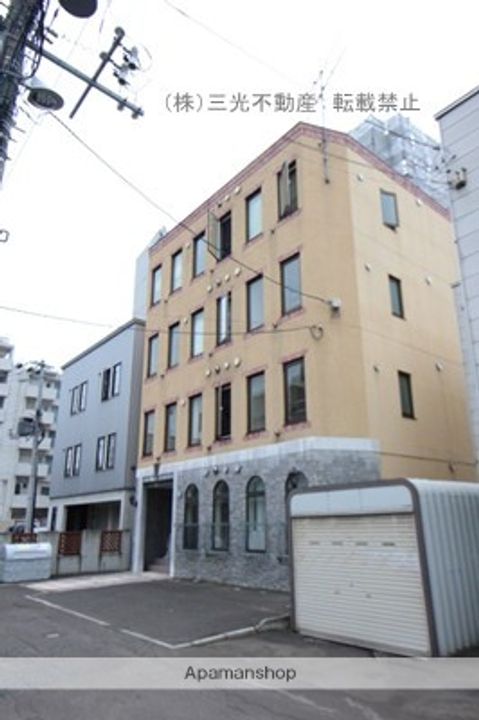 北海道札幌市中央区北一条西20丁目の賃貸マンションの外観