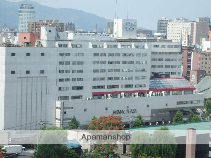 北海道札幌市中央区南八条西1丁目の賃貸アパートの周辺