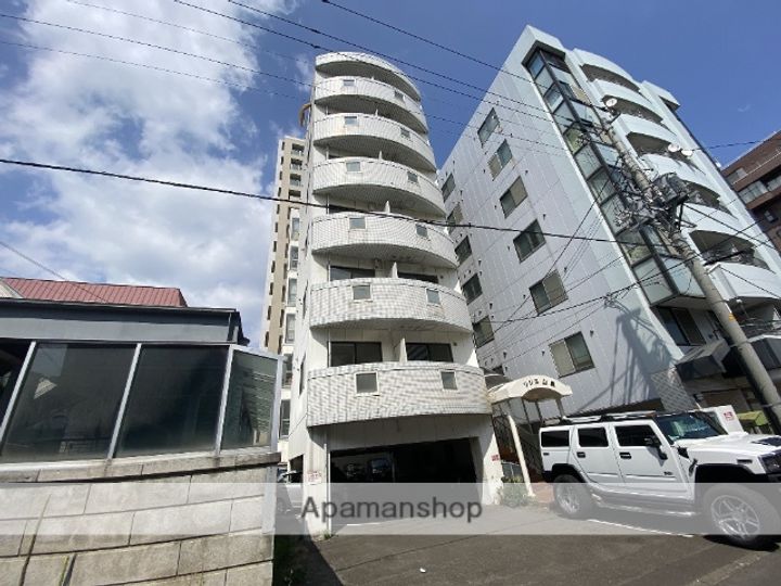 北海道札幌市中央区南十四条西15丁目の賃貸マンションの外観