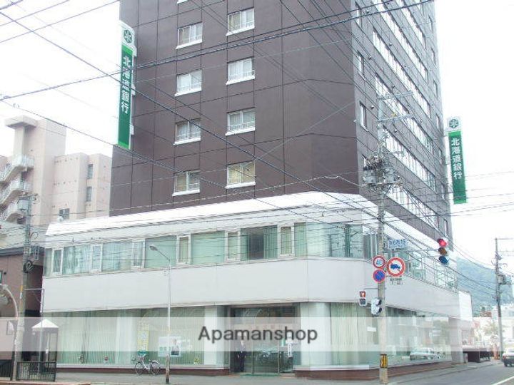 北海道札幌市中央区南六条西16丁目の賃貸マンションの周辺