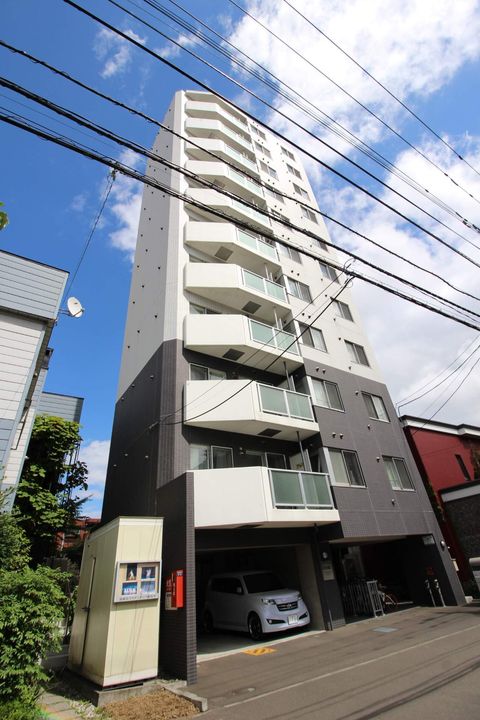 クオーレ円山公園の外観