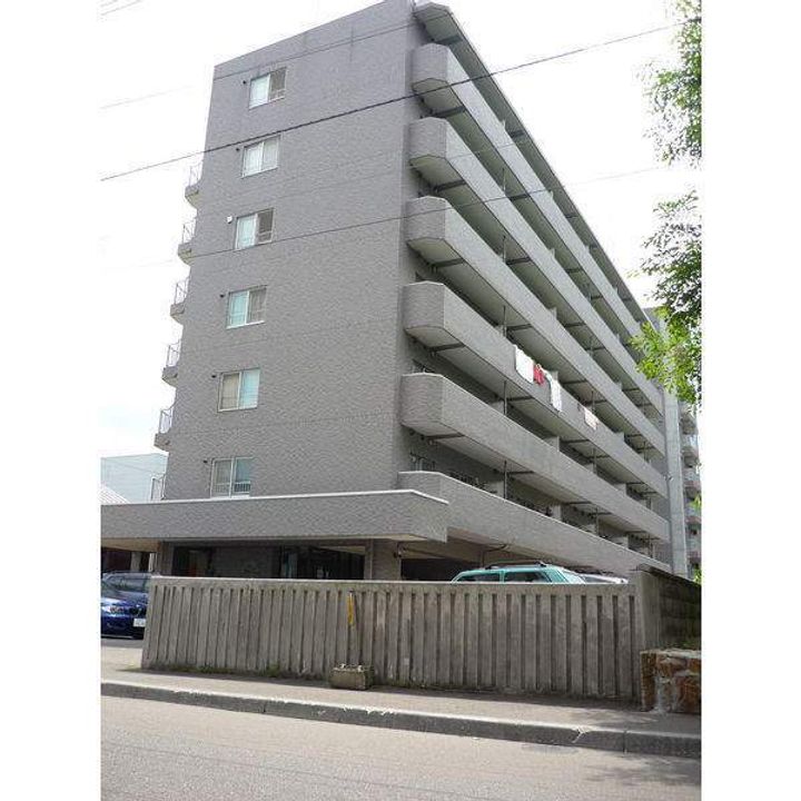 エクシード円山公園南の外観