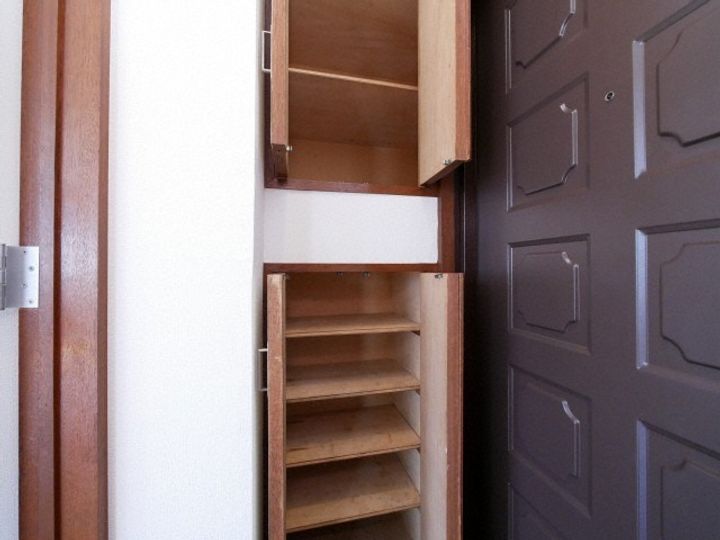 かねそビルの内装