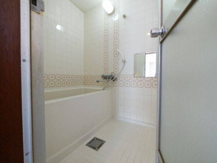 かねそビルの風呂